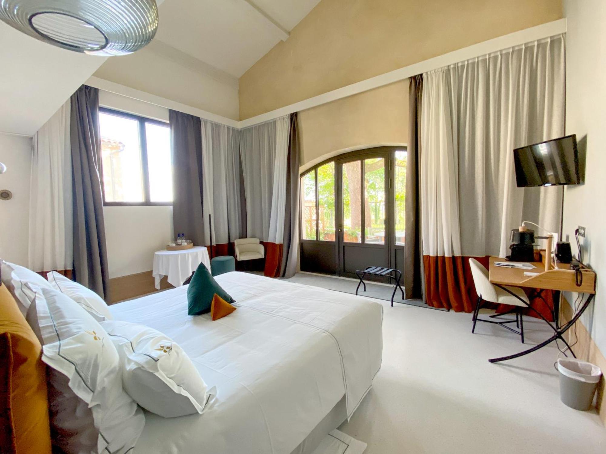 Hotel Aux Ducs De Sienne Montagne  Zewnętrze zdjęcie