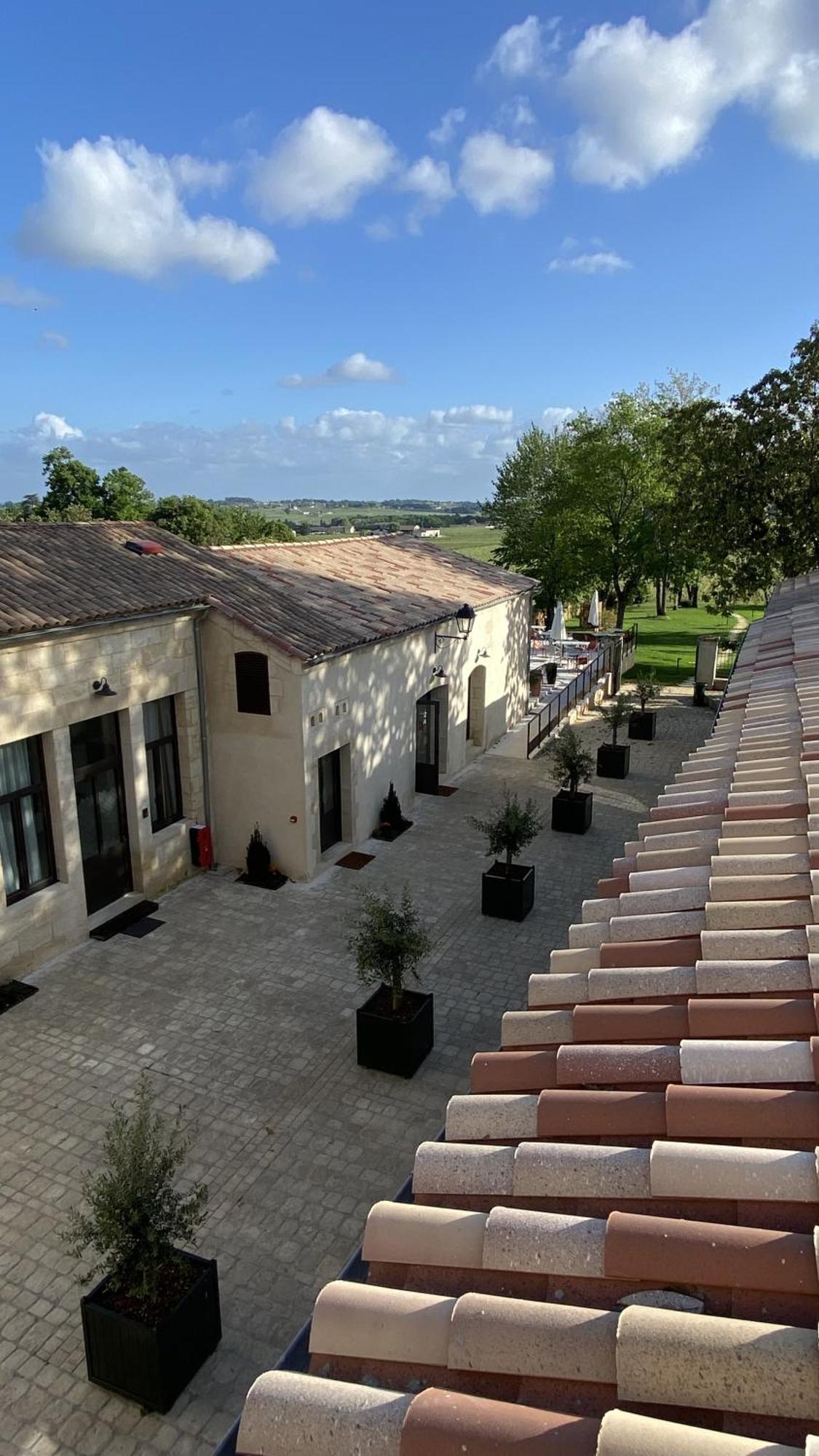 Hotel Aux Ducs De Sienne Montagne  Zewnętrze zdjęcie