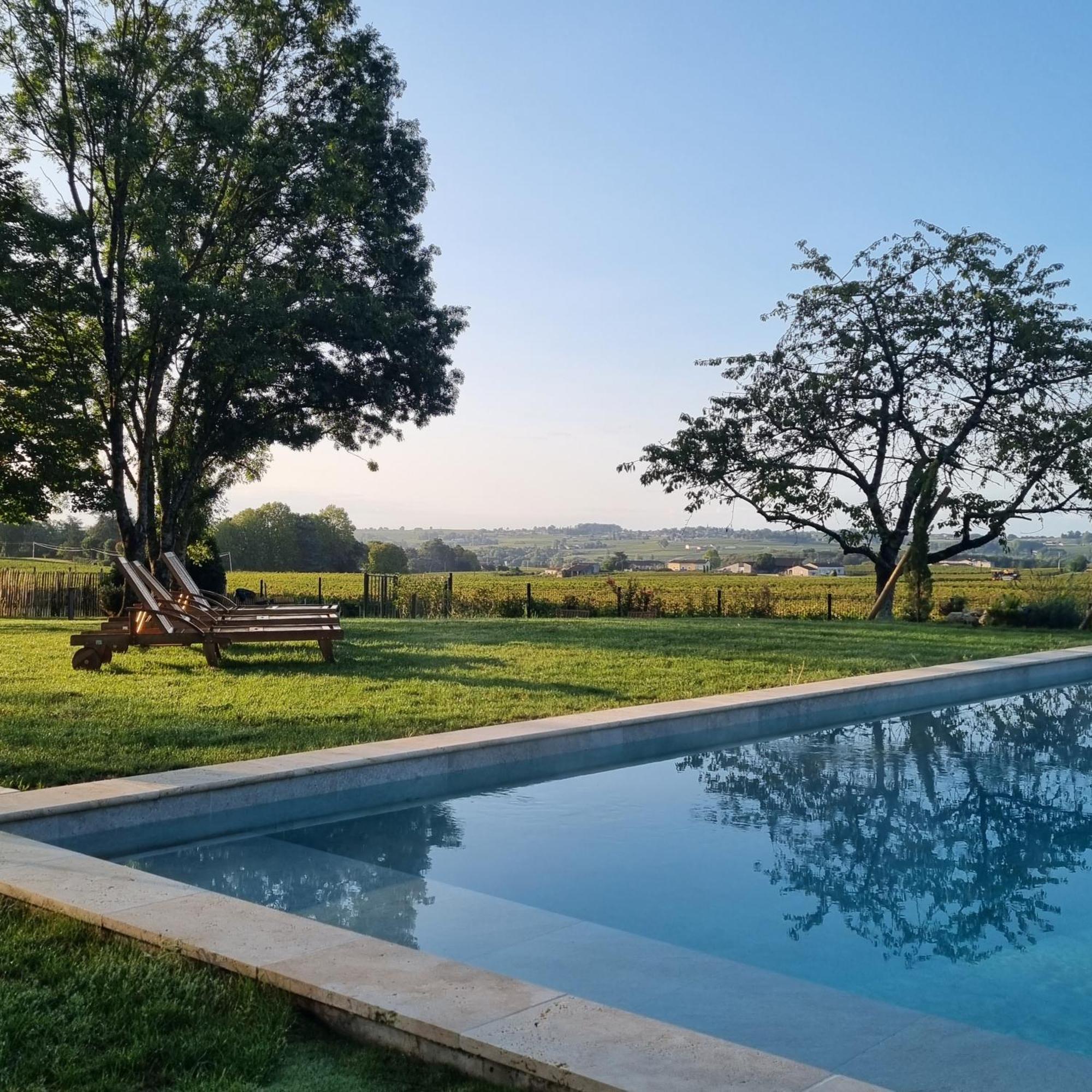 Hotel Aux Ducs De Sienne Montagne  Zewnętrze zdjęcie